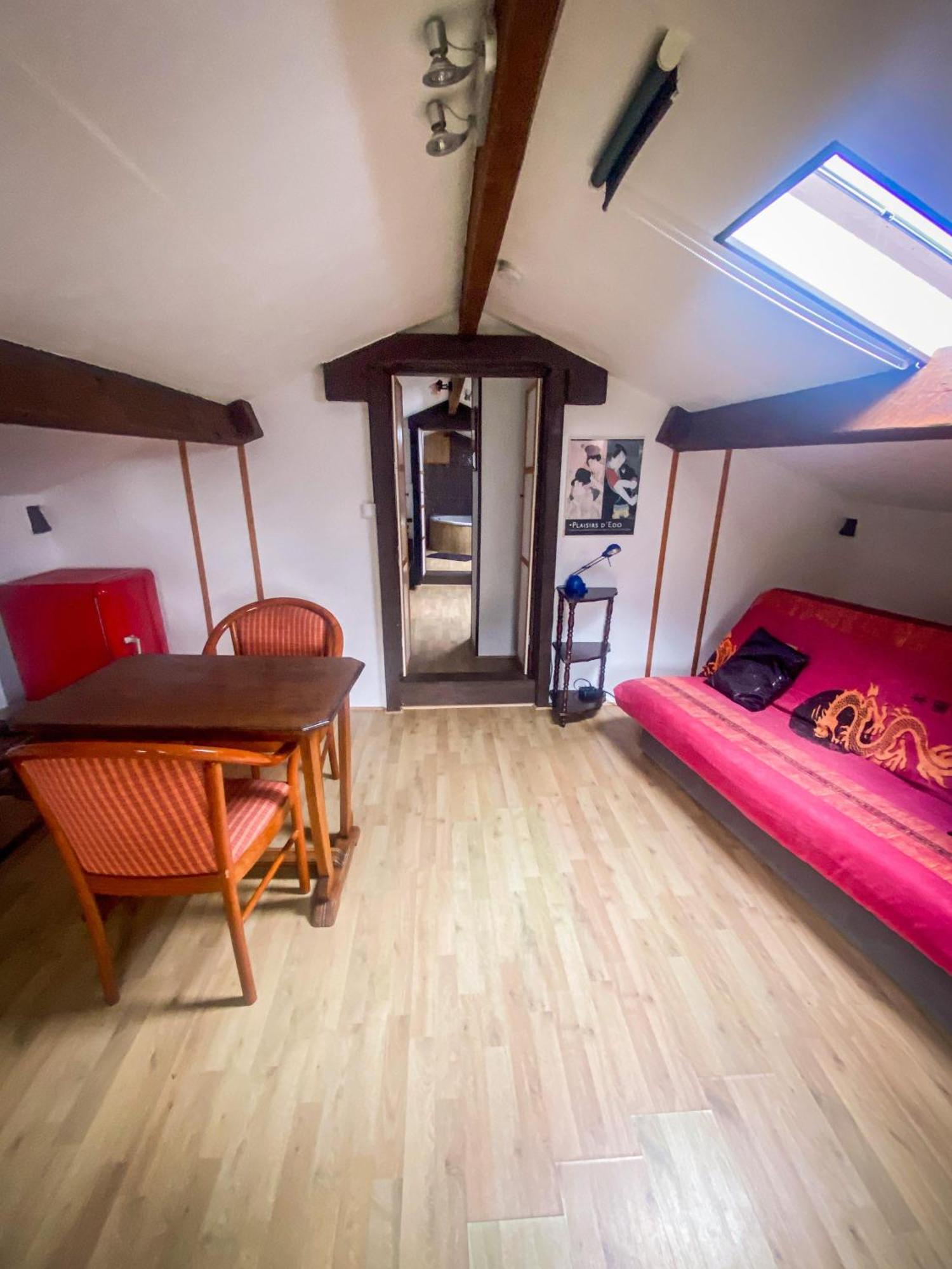Ryokan Lankana Exideuil-sur-Vienne Luaran gambar